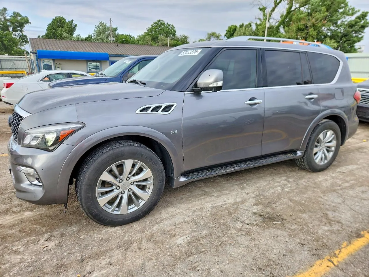 2017 INFINITI QX80