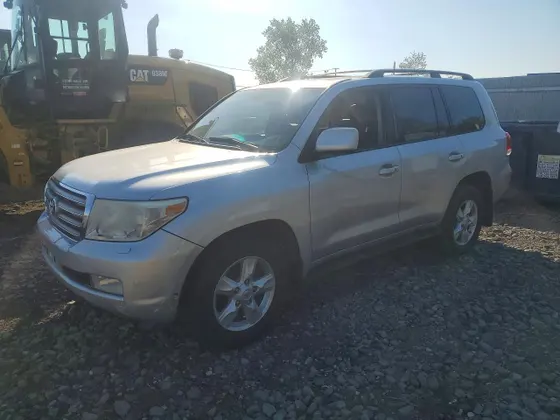 2011 Toyota Land Cruiser