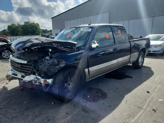 2003 GMC Sierra 1500 SLT