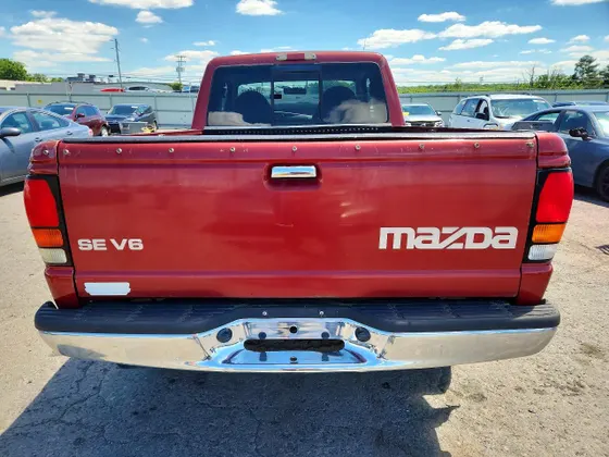 1999 Mazda B-Series 4WD Truck SE