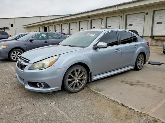 2013 Subaru Legacy 2.5i Premium