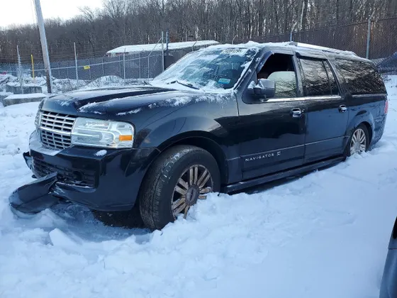 2011 Lincoln Navigator L L