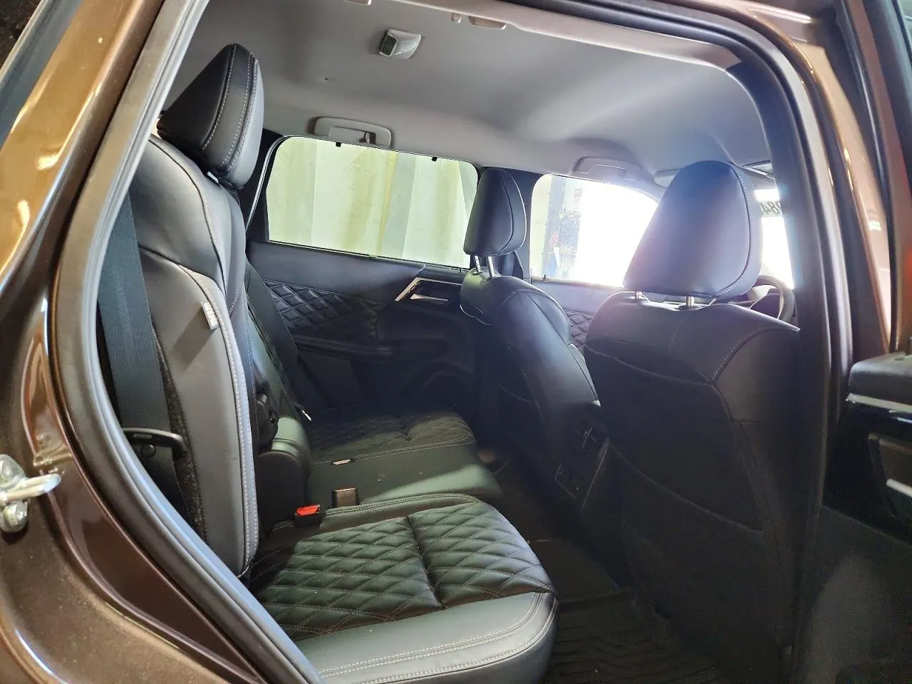 2023 Mitsubishi Outlander PHEV SEL