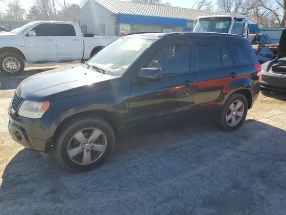 2009 Suzuki Grand Vitara LUXURY