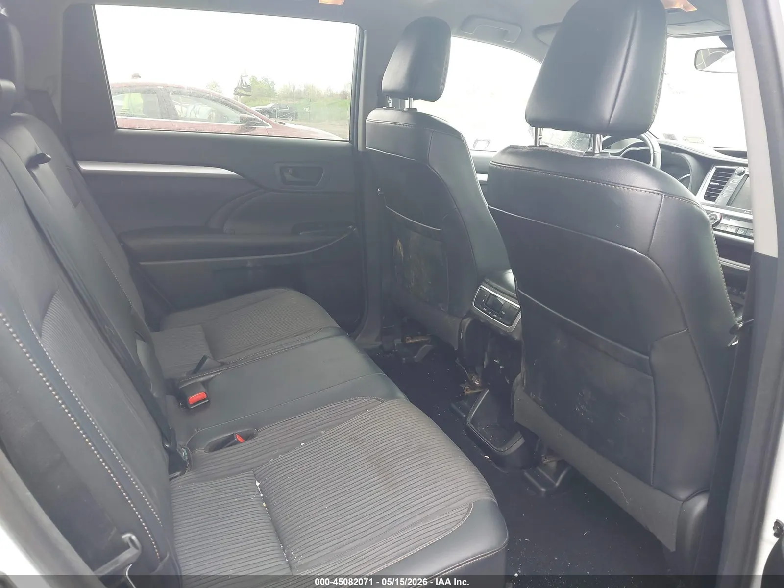 2017 Toyota Highlander LE