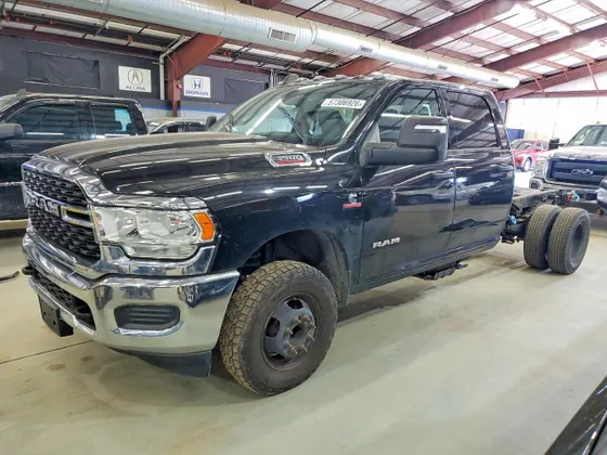 2024 Ram 3500 Chassis Cab SLT