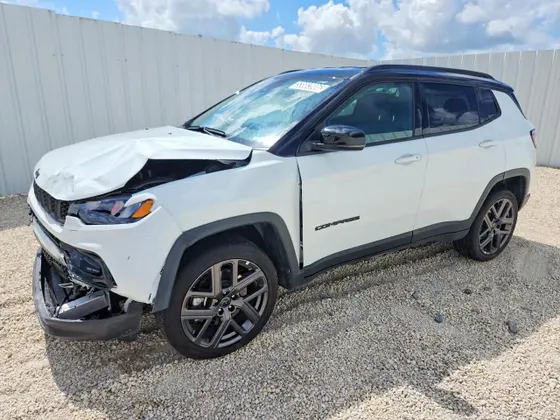 2026 Jeep Compass Limited Altitude