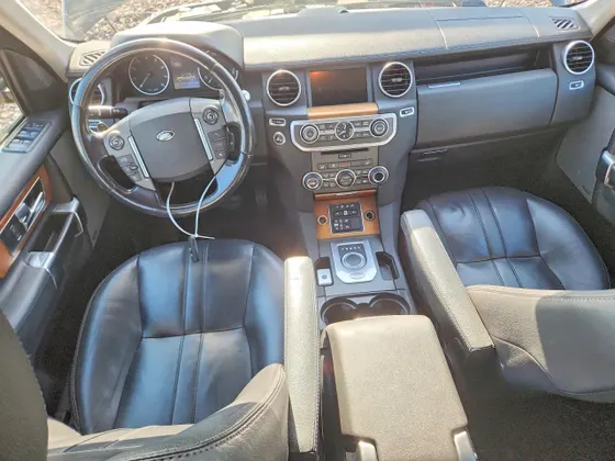 2016 Land Rover LR4