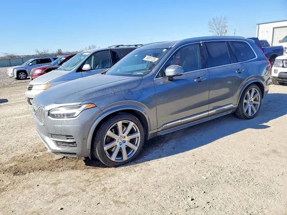2016 Volvo XC90 Hybrid T8 Inscription