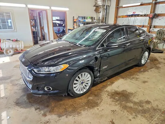 2015 Ford Fusion Energi SE Luxury