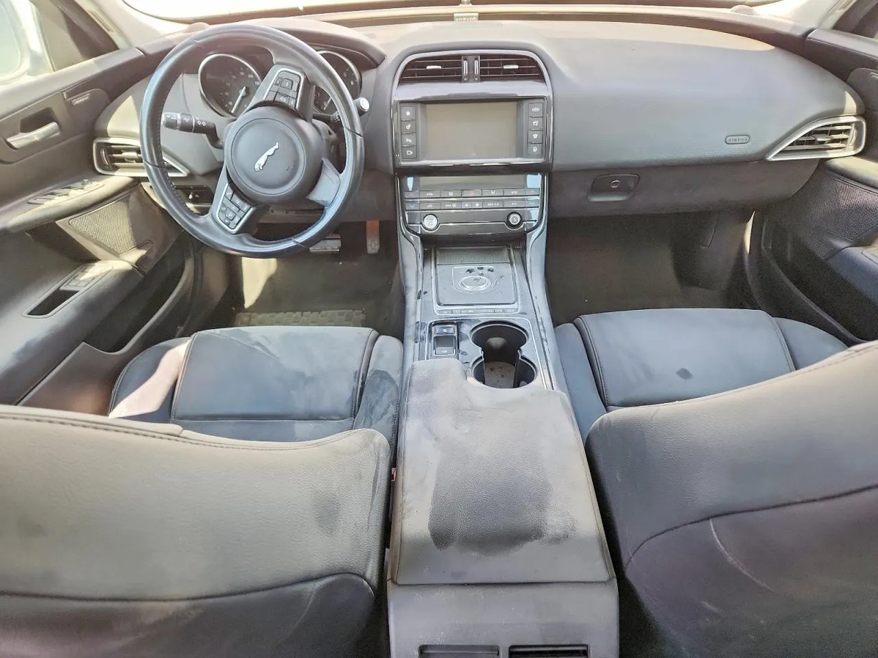 2017 Jaguar XE 25t Premium