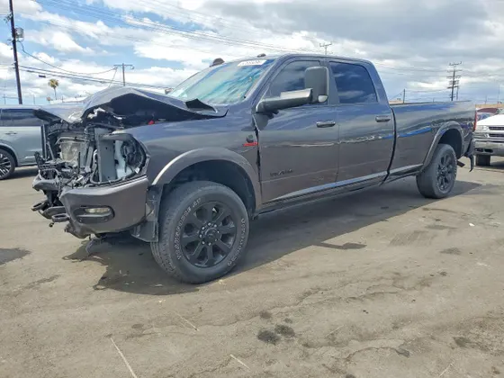 2022 Ram 3500 Laramie