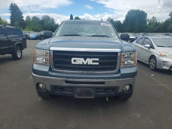 2009 GMC Sierra 1500 Work Truck