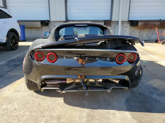 2005 Lotus Elise
