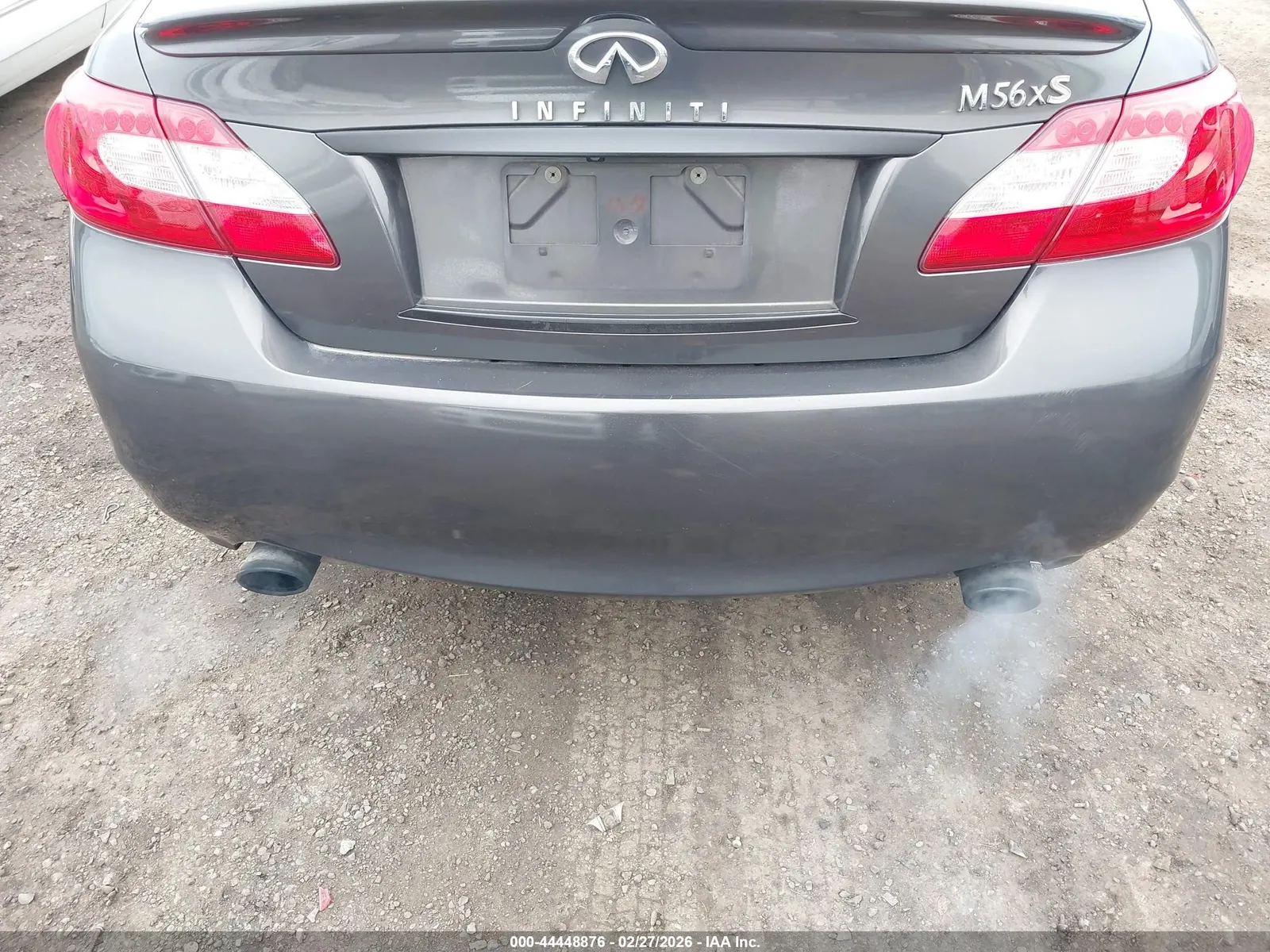2011 INFINITI M56