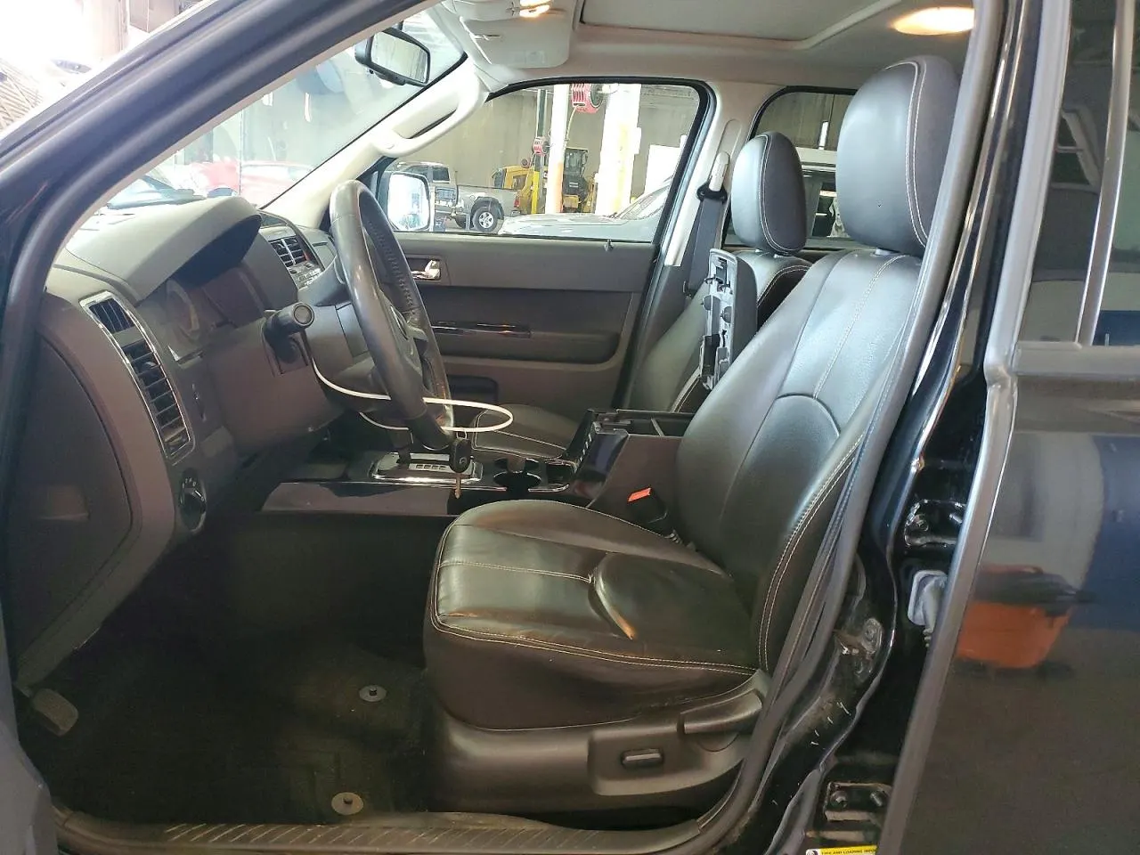 2011 Mazda Tribute Touring