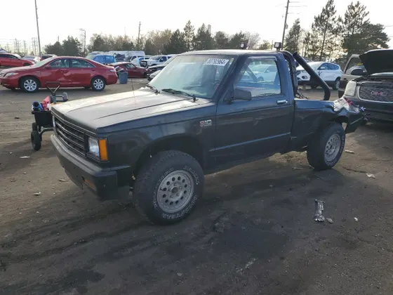 1986 Chevrolet S-10 4WD S10