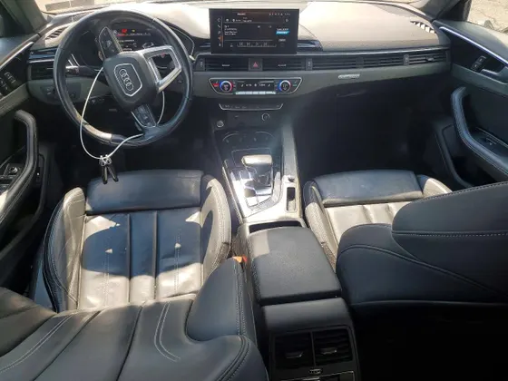 2021 Audi A4 Sedan S line Premium Plus