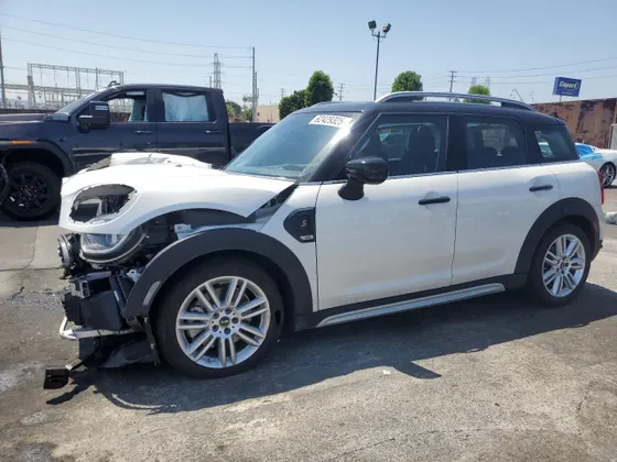 2023 MINI Countryman Cooper S