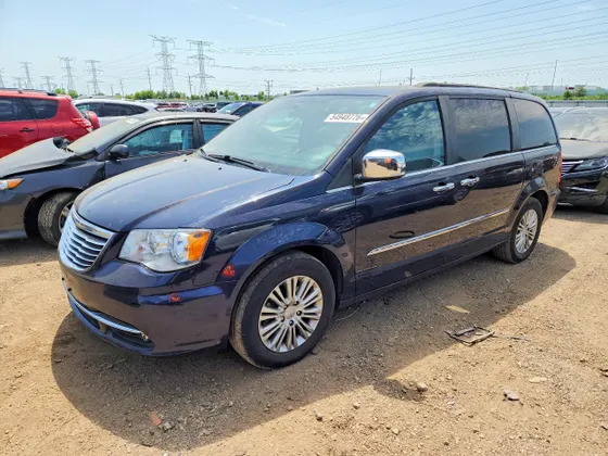 2015 Chrysler Town & Country Touring-L