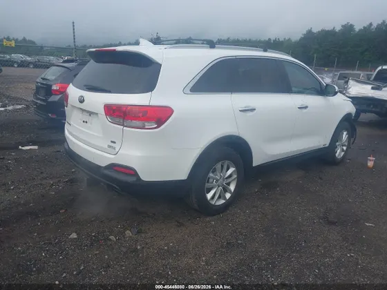 2016 Kia Sorento LX