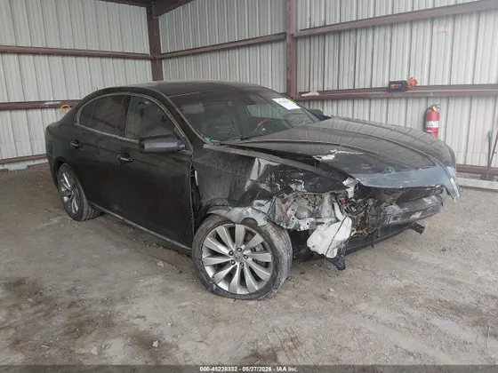 2013 Lincoln MKS