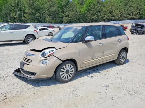 2015 FIAT 500L Lounge