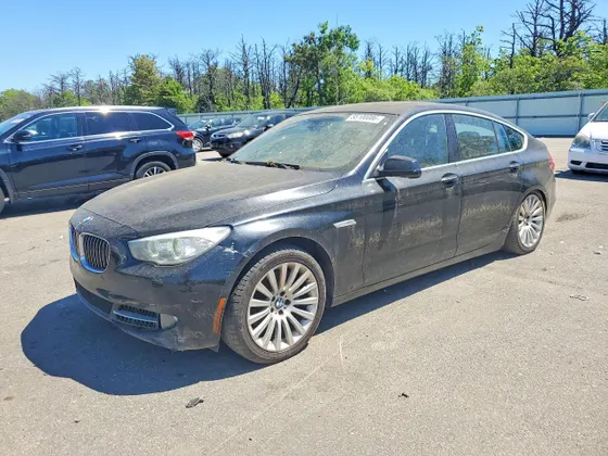 2013 BMW 5 Series Gran Turismo 535i xDrive
