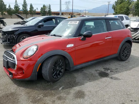 2015 MINI Cooper Hardtop S