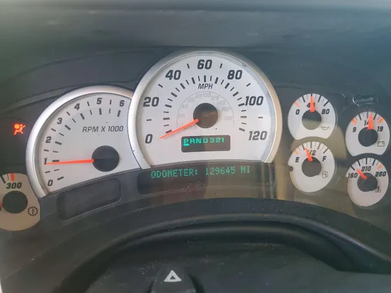 2004 HUMMER H2