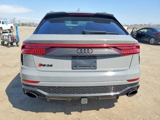 2022 Audi RS Q8
