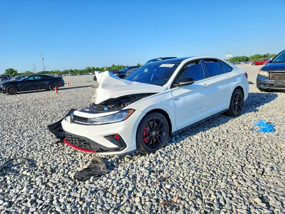 2025 Volkswagen Jetta GLI Autobahn