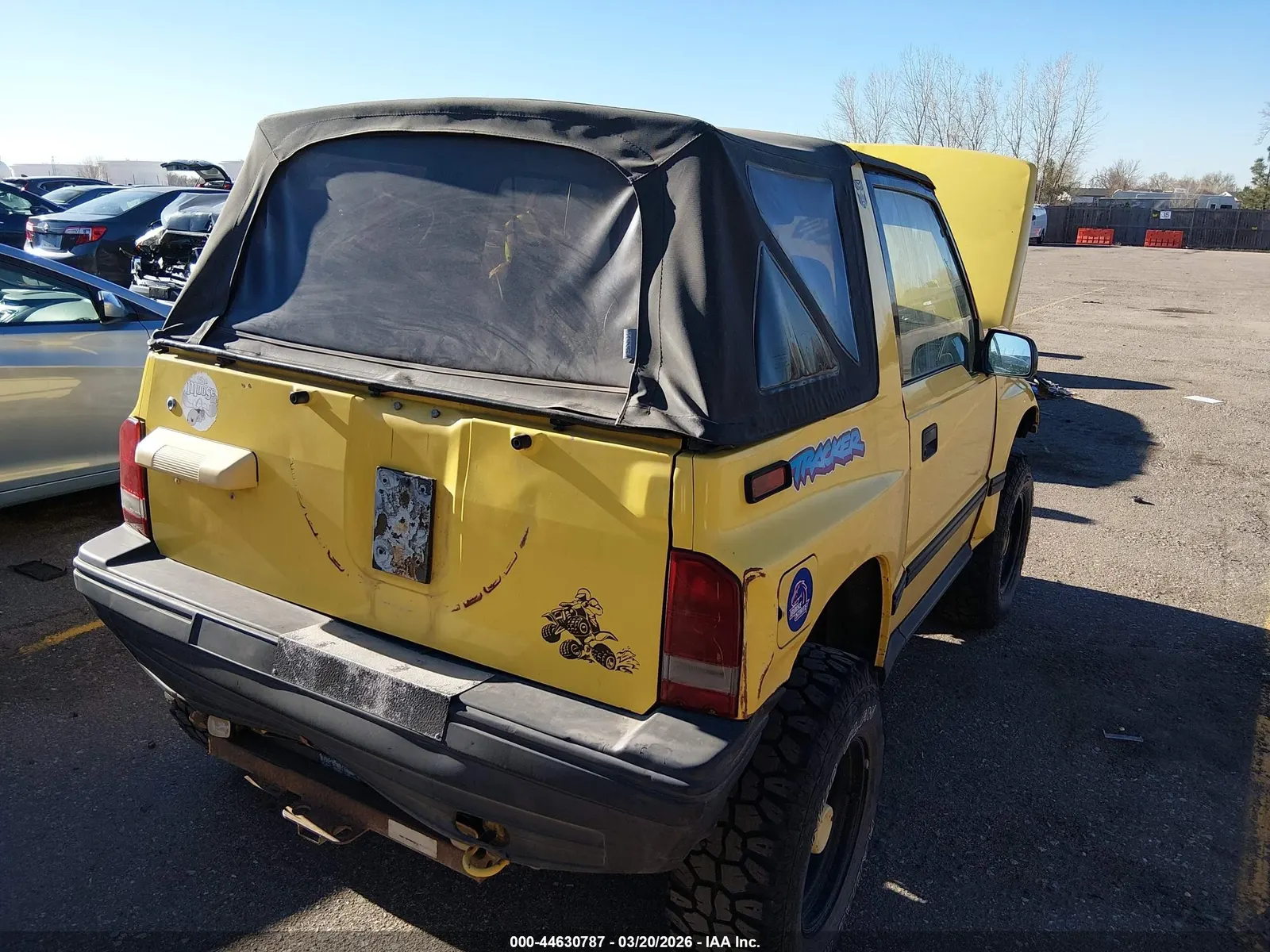 1993 Geo Tracker