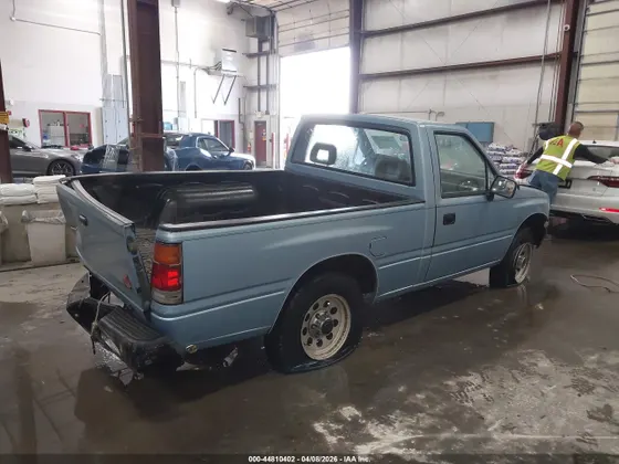1993 Isuzu CONVENTIONAL SHORT WHEELBASE