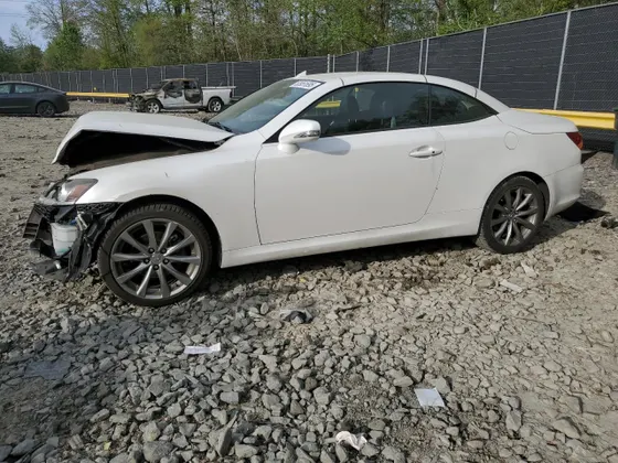 2013 Lexus IS 250C 250