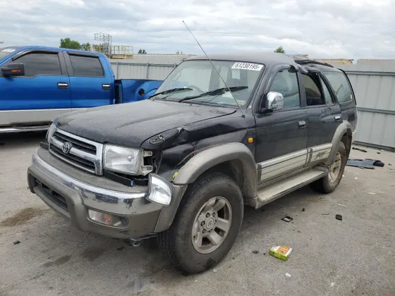 1999 Toyota HILUX