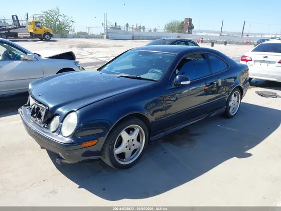 2001 Mercedes-Benz CLK-Class