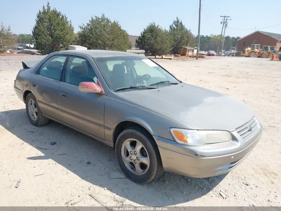 1997 Toyota Camry LE