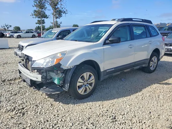 2012 Subaru Outback 2.5i