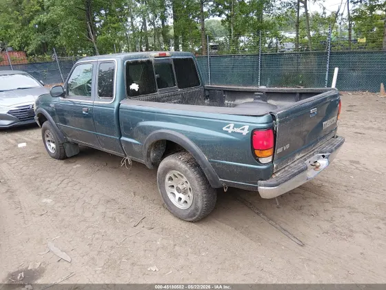 1998 Mazda B-Series 4WD Truck SE