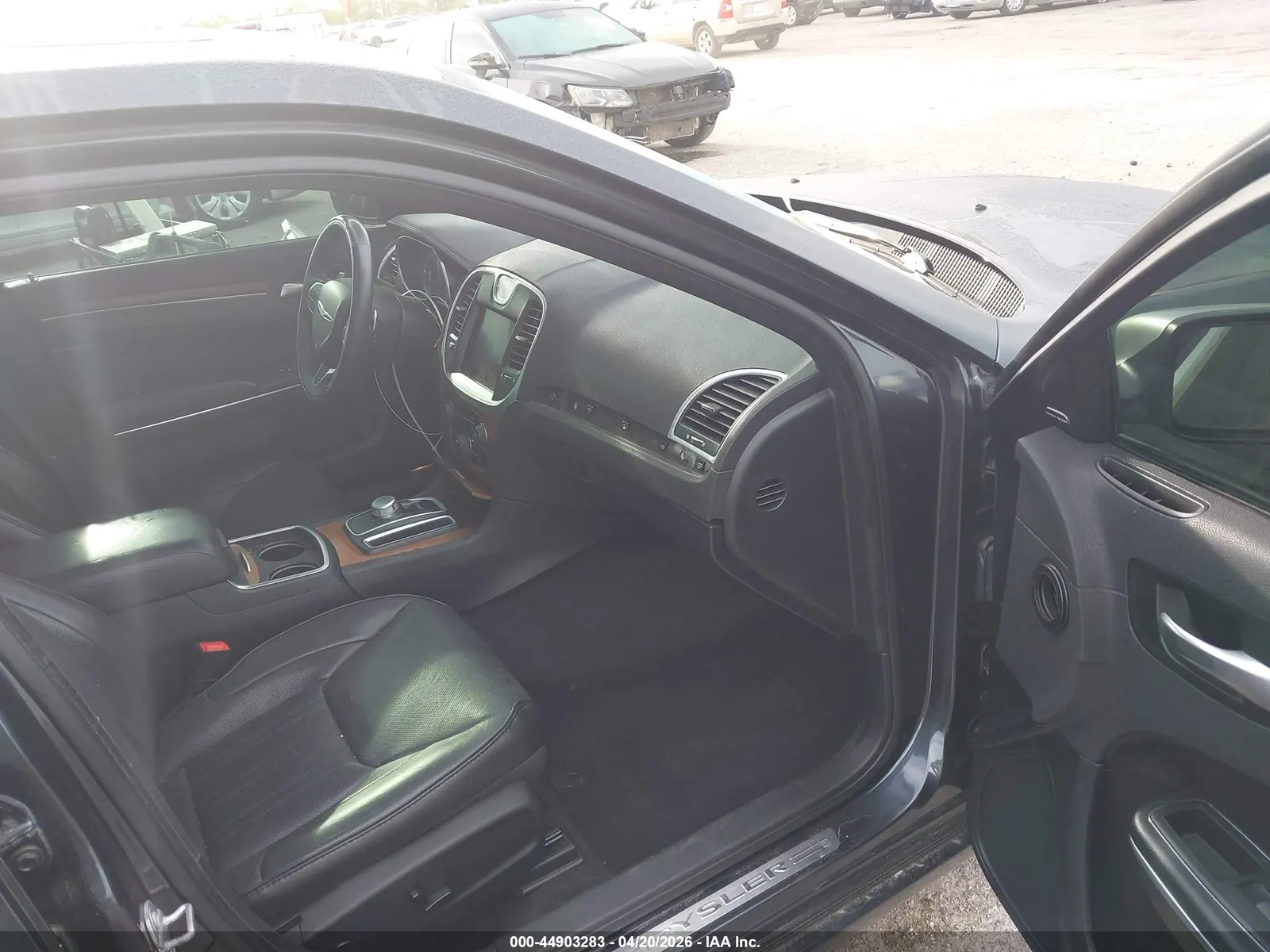 2017 Chrysler 300 300C Platinum