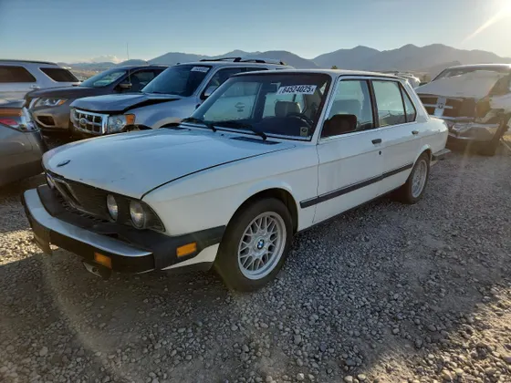 1987 BMW 528 - 533 - 633 - 733 528E