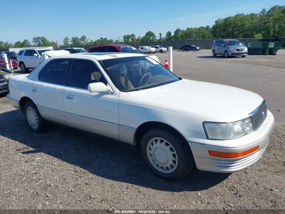 1990 Lexus LS 400