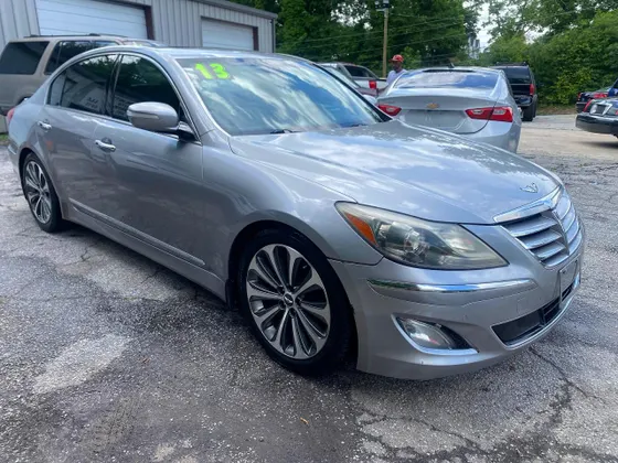 2013 Hyundai Genesis 5.0L R-Spec