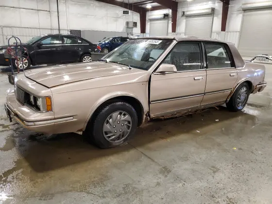 1984 Oldsmobile Cutlass Ciera BROUGHAM