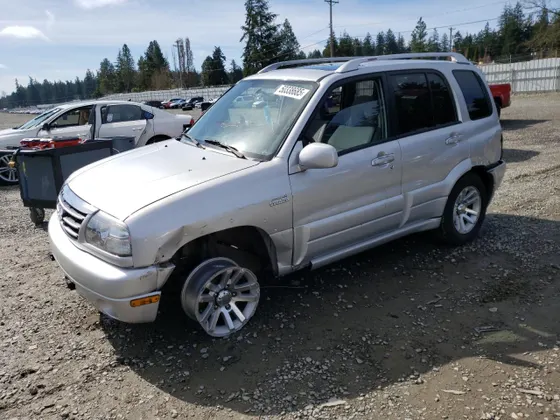 2004 Suzuki Grand Vitara LX