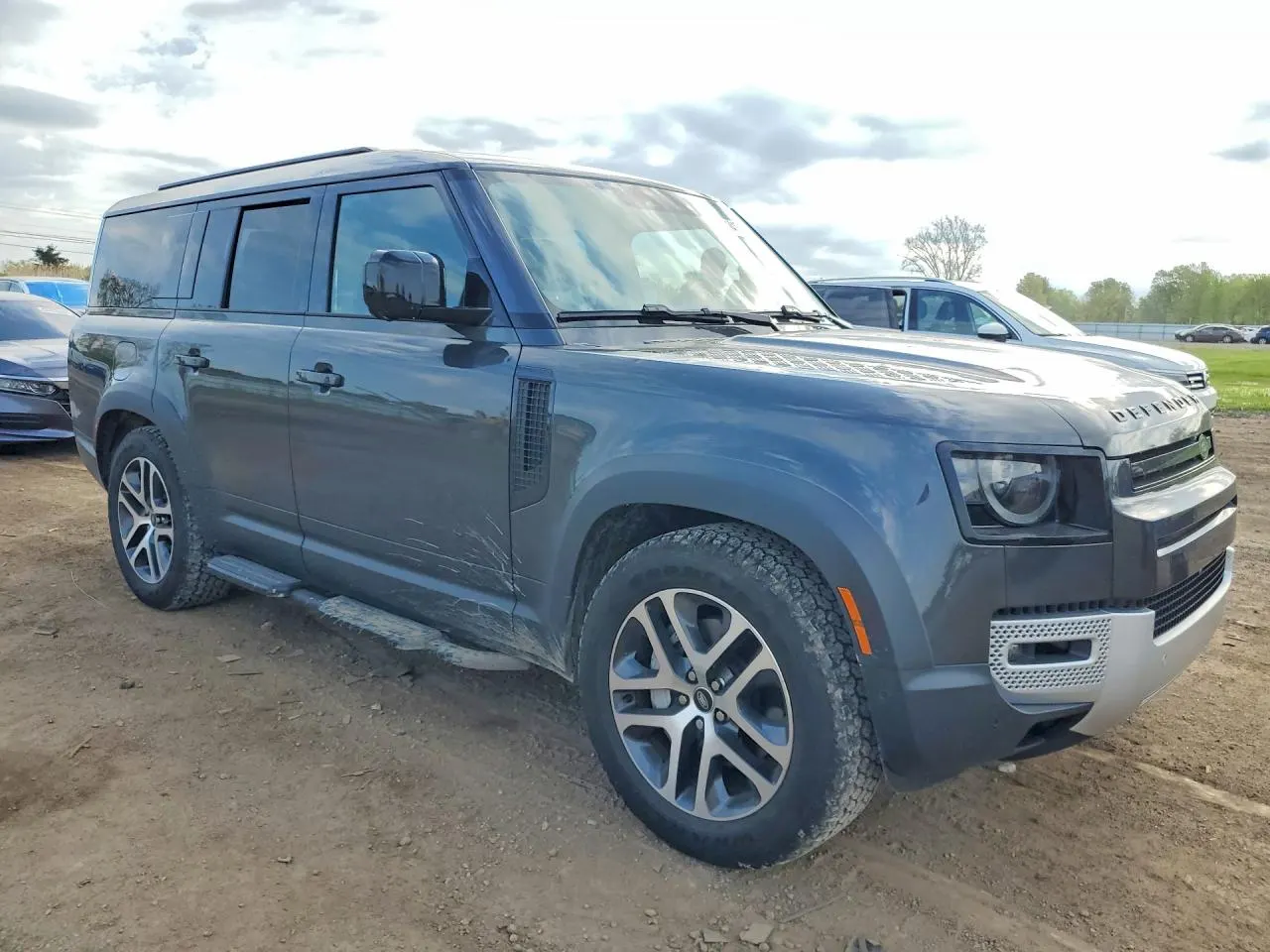 2025 Land Rover Defender S