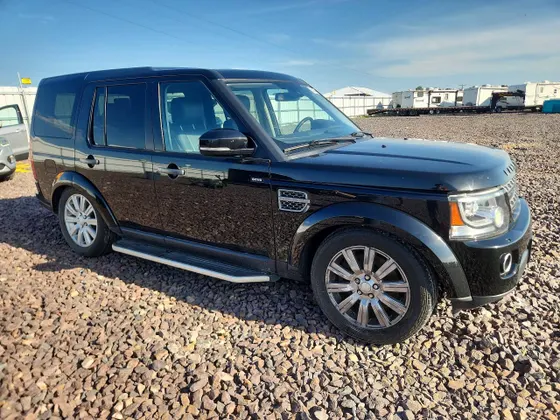 2016 Land Rover LR4