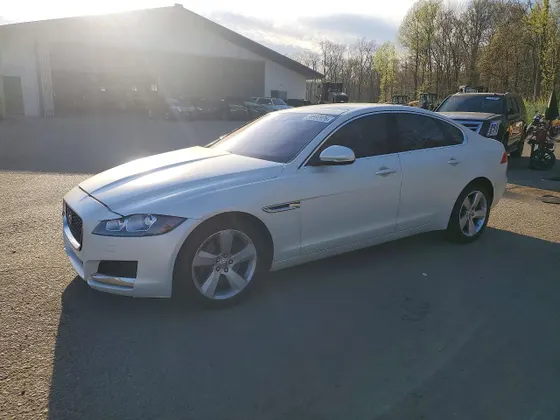 2018 Jaguar XF 25t