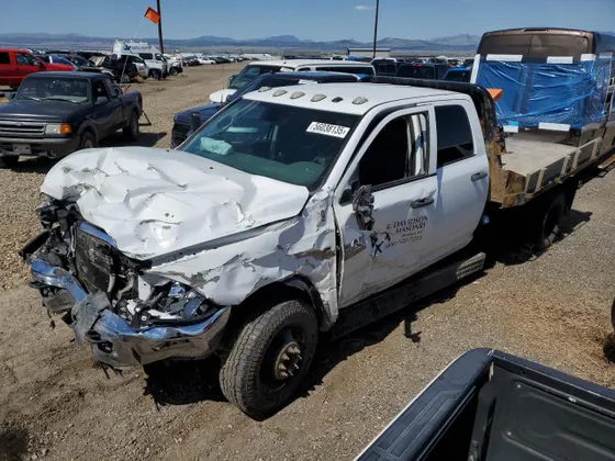 2018 Ram 3500 Chassis Cab Tradesman
